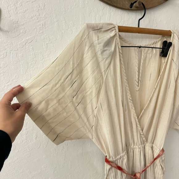 Feather Bone Anthropologie Soleli Jumpsuit Cream Oversized Top Fit Size XS - Picture 6 of 7